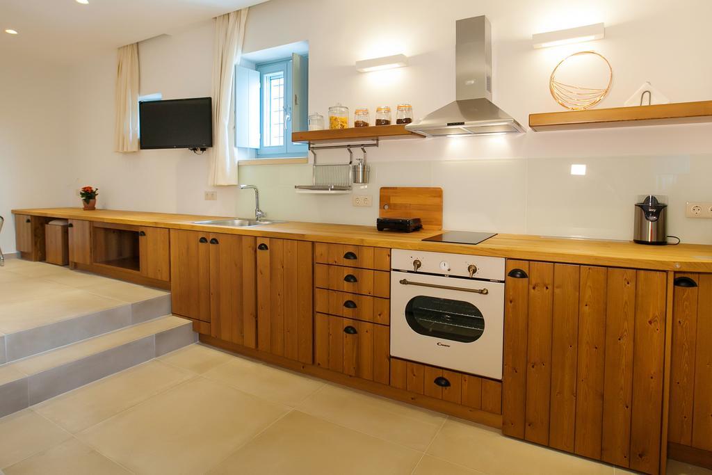 Lithos Guesthouse Kardamili 외부 사진